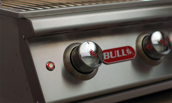 Bull Steer Premium Charcoal Grill inc Cart